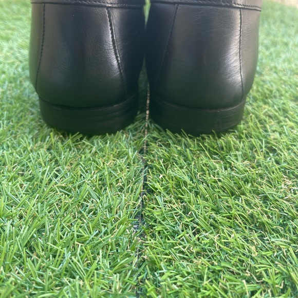 PRADA - Picture 9 of 15